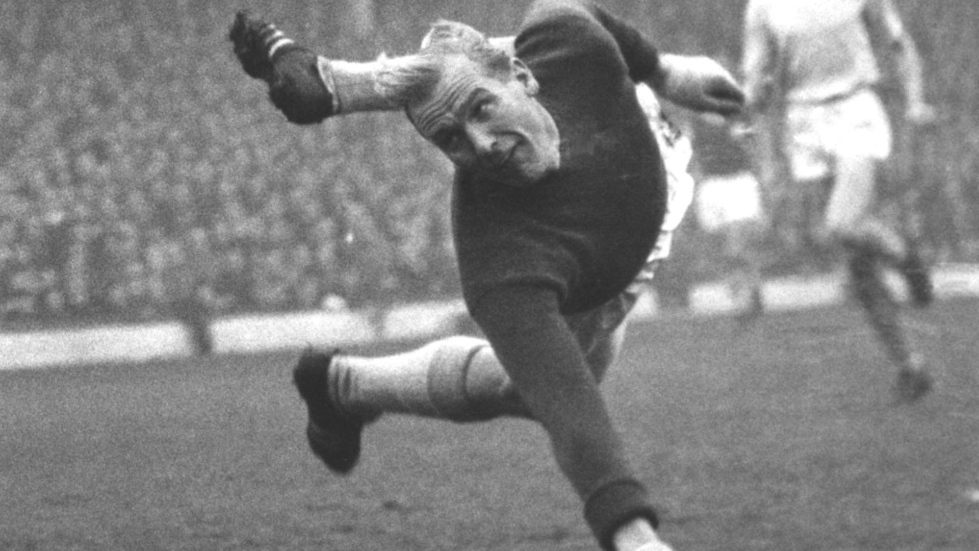 Manchester City goalkeeper and former German paratrooper Bert Trautmann in action against Arsenal in 1950. Picture: Getty Images - Credit: Archant