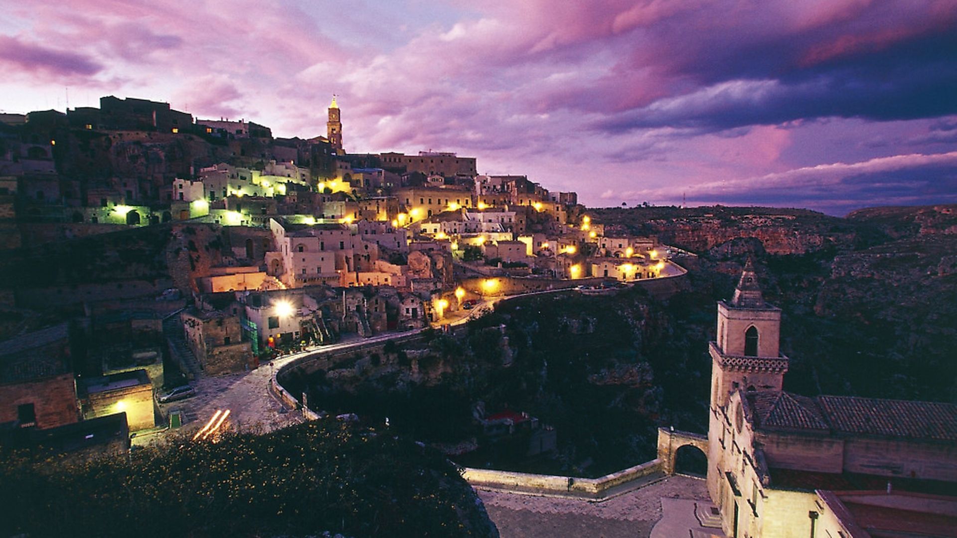 Old city, 13th-17th century, at sunset, Matera. Photo: DEA / M. BORCHI - Credit: De Agostini via Getty Images