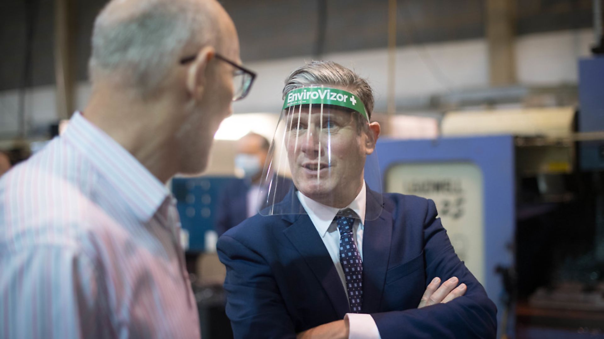 Labour leader Sir Keir Starmer discusses employment and post Covid-19 support for businesses with staff at engineering components manufacturer, Beard and Fitch in Harlow. Photograph: Stefan Rousseau/PA Wire. - Credit: PA