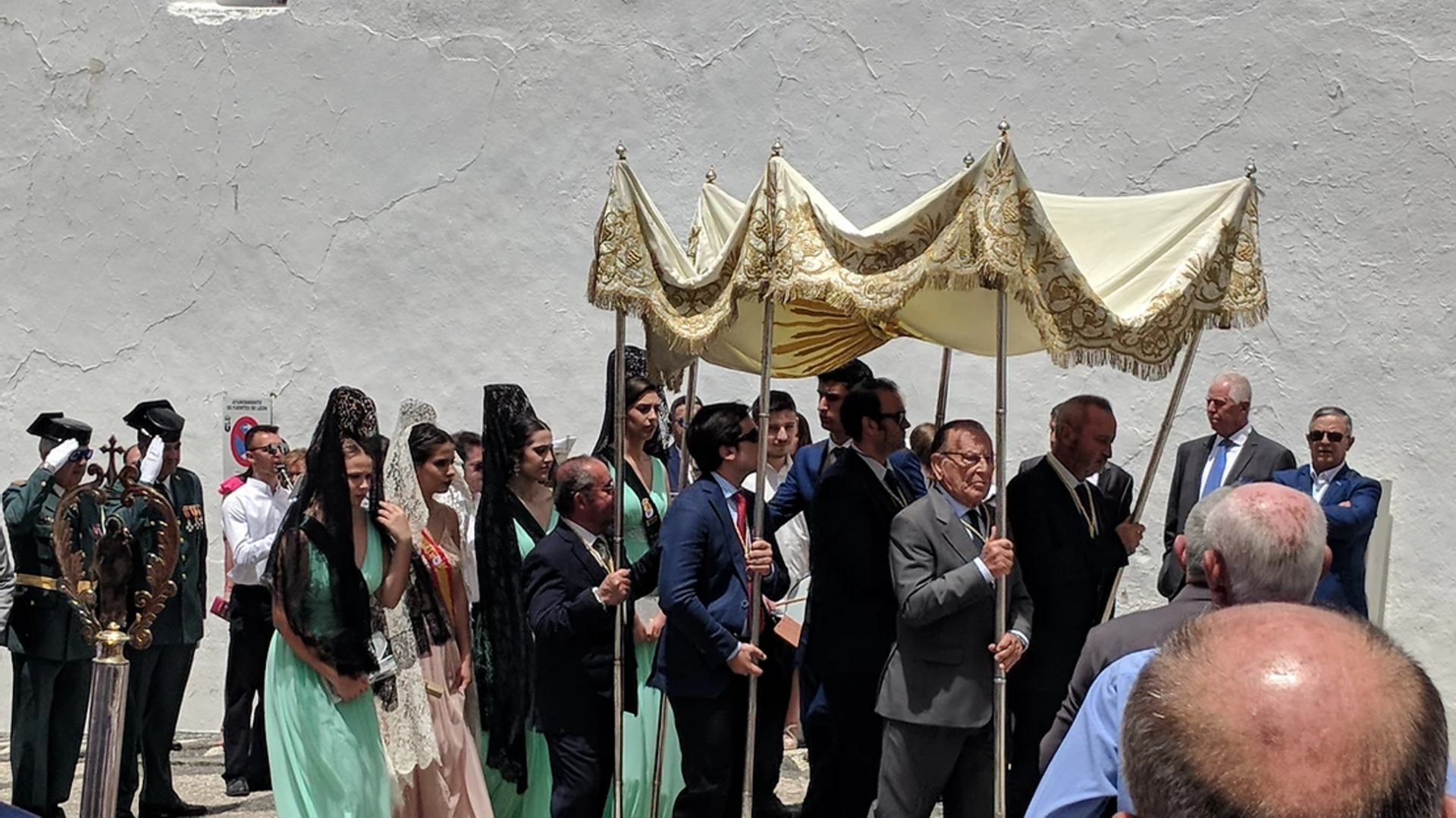 Locals taking part in Fuentes de León's Corpus Christi parade in 2019 - the last held before Covid - Credit: Peter Barron